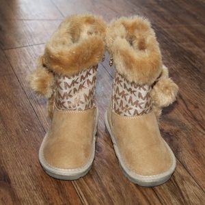 Michael Kors Cozy Boots